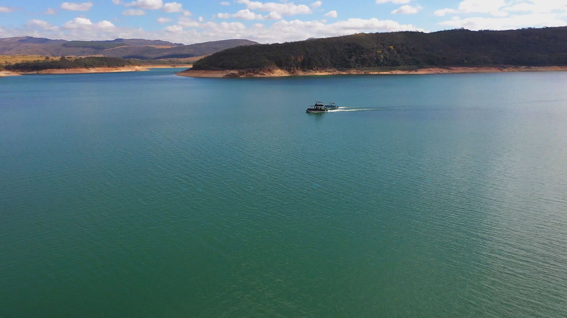 represa-de-furnas-volta-a-registrar-nivel-minimo-para-geracao-de-energia-e-turismo